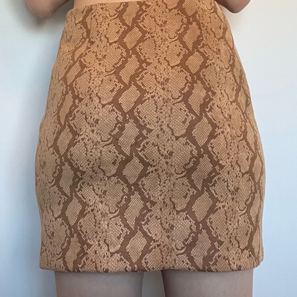 Vero Moda Skirt - Picture 10 of 11